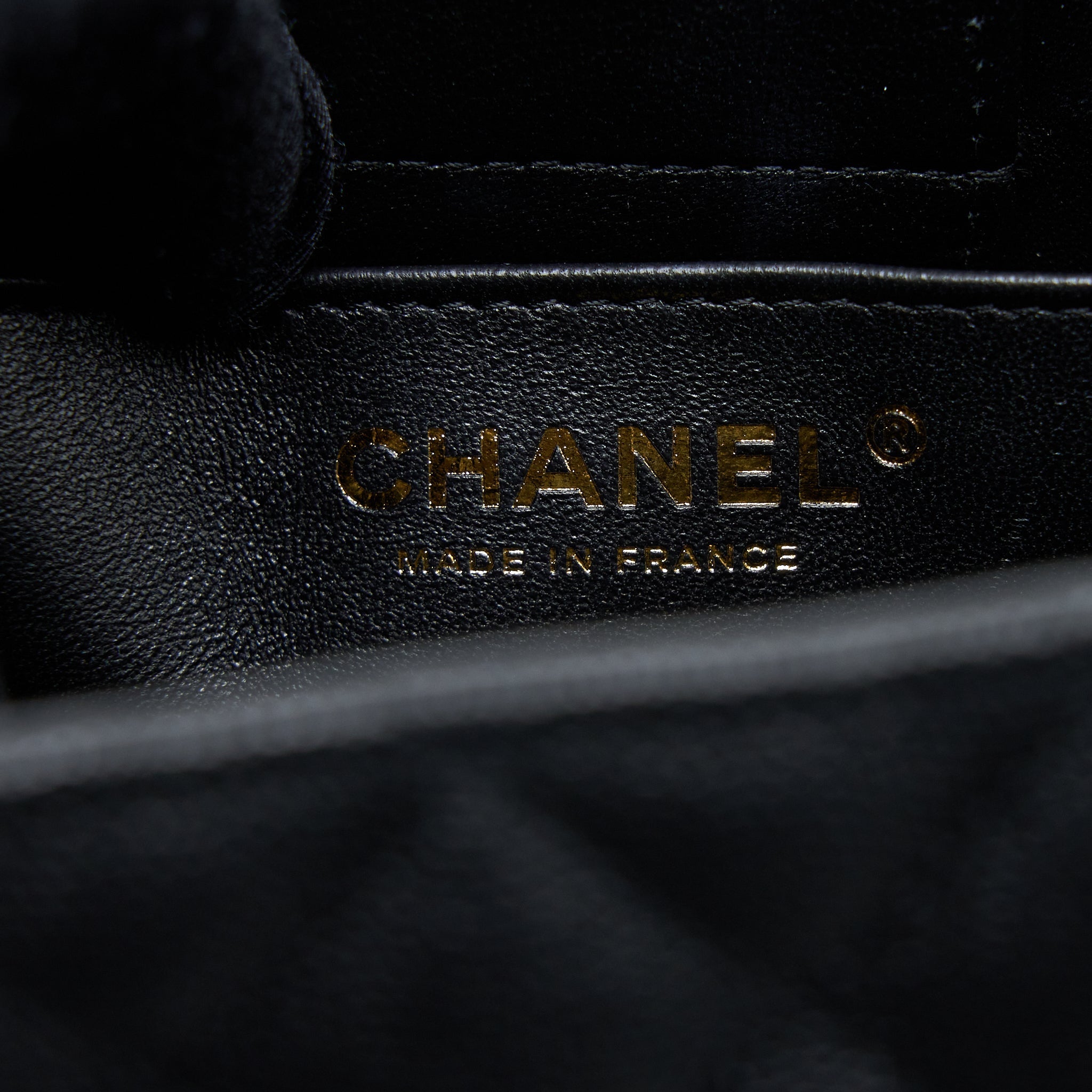 Chanel 22S Mini Bucket Bag Caviar Black L (Microchip)