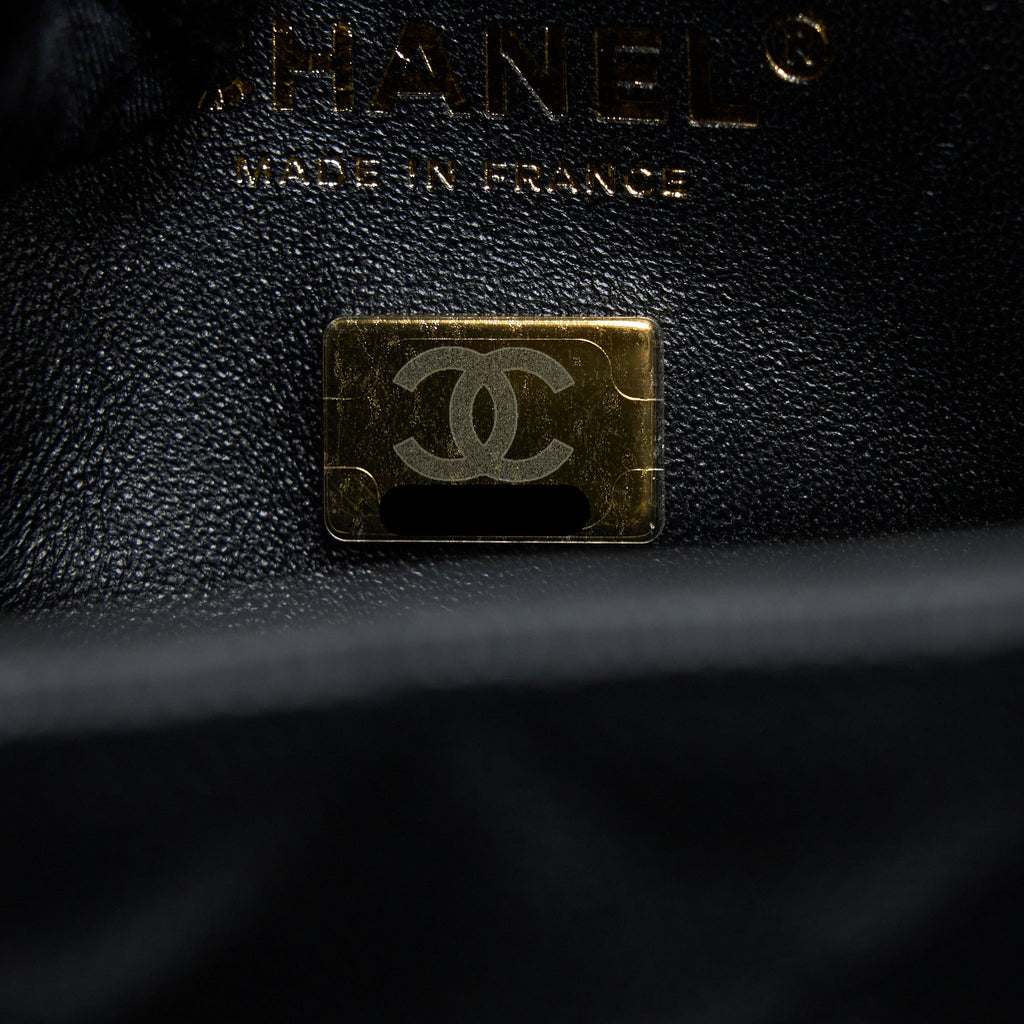 Chanel 22S Mini Bucket Bag Caviar Black L (Microchip)