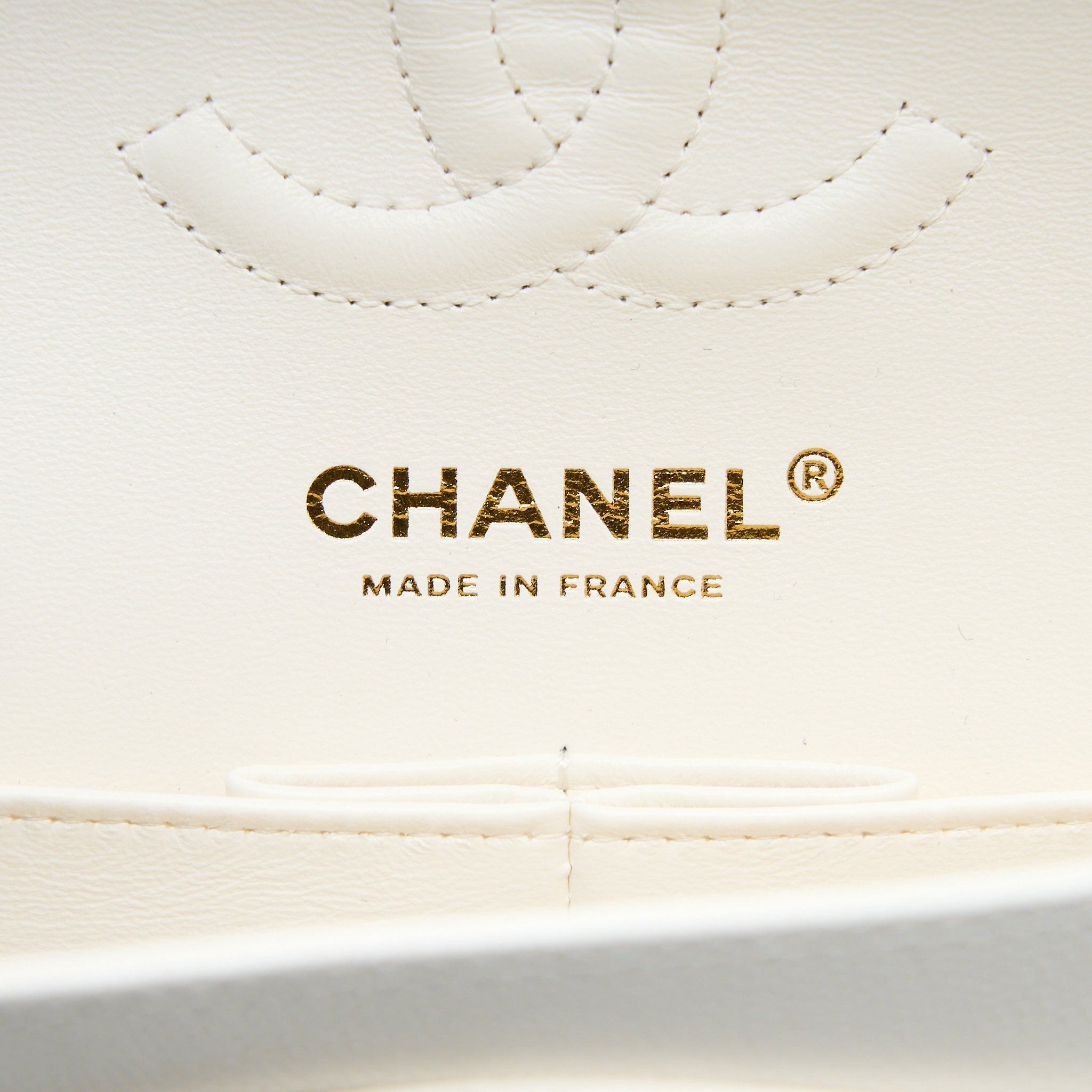 Chanel Small Classic Flap Bag Caviar White L (Microchip)
