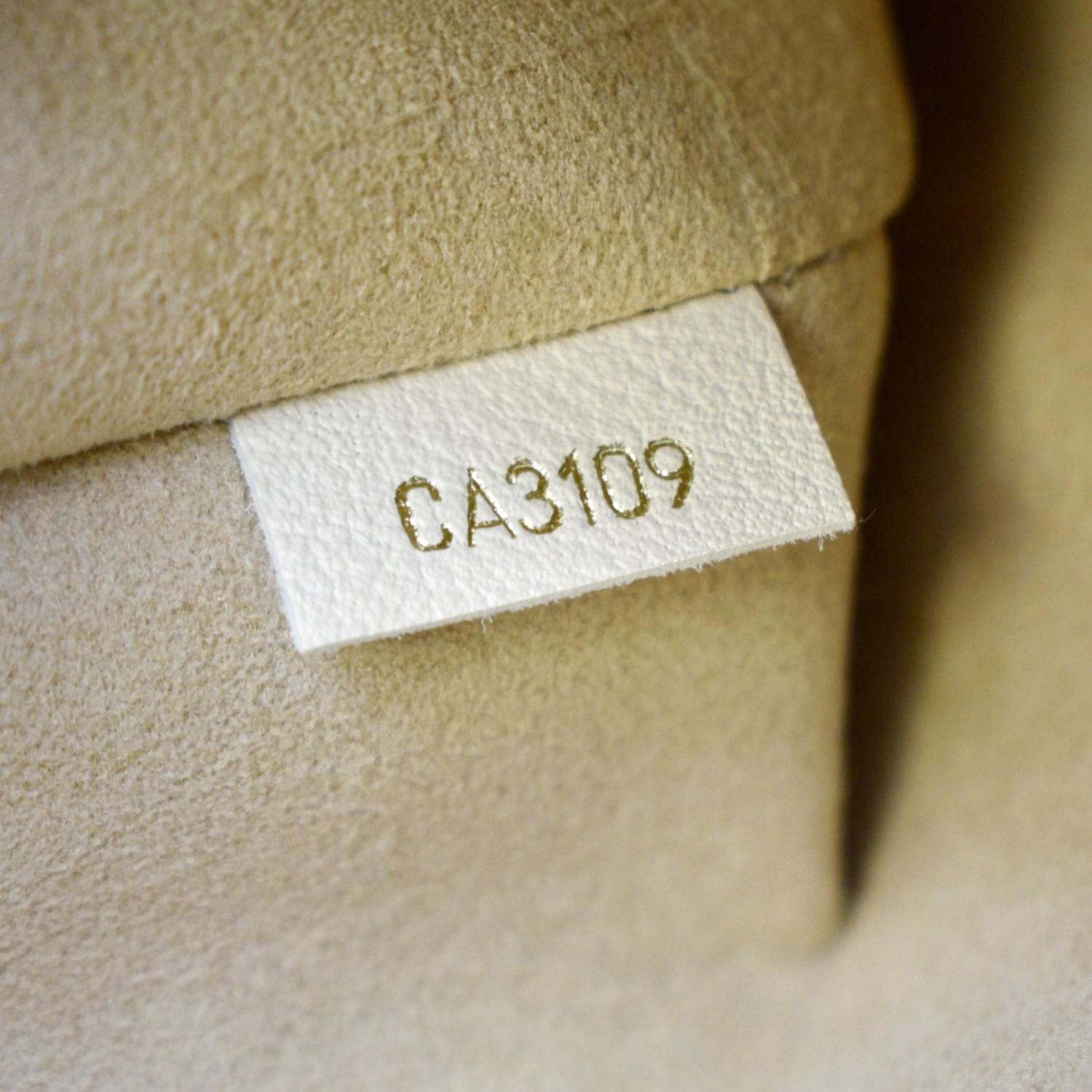 LOUIS VUITTON Vaugirard Monogram Canvas Shoulder Bag Creme