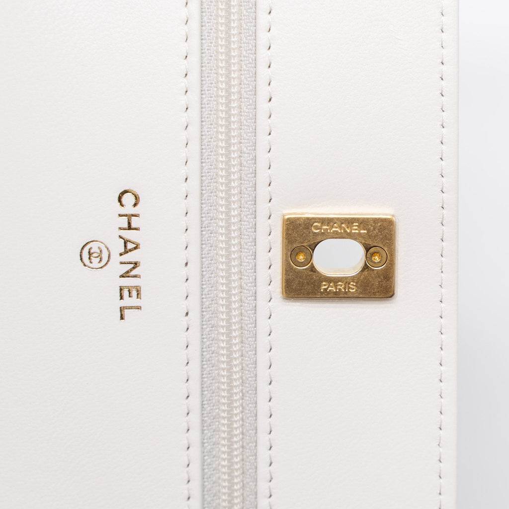 Chanel Pearl Crush Wallet on Chain Lambskin White Brushed  (Microchip)