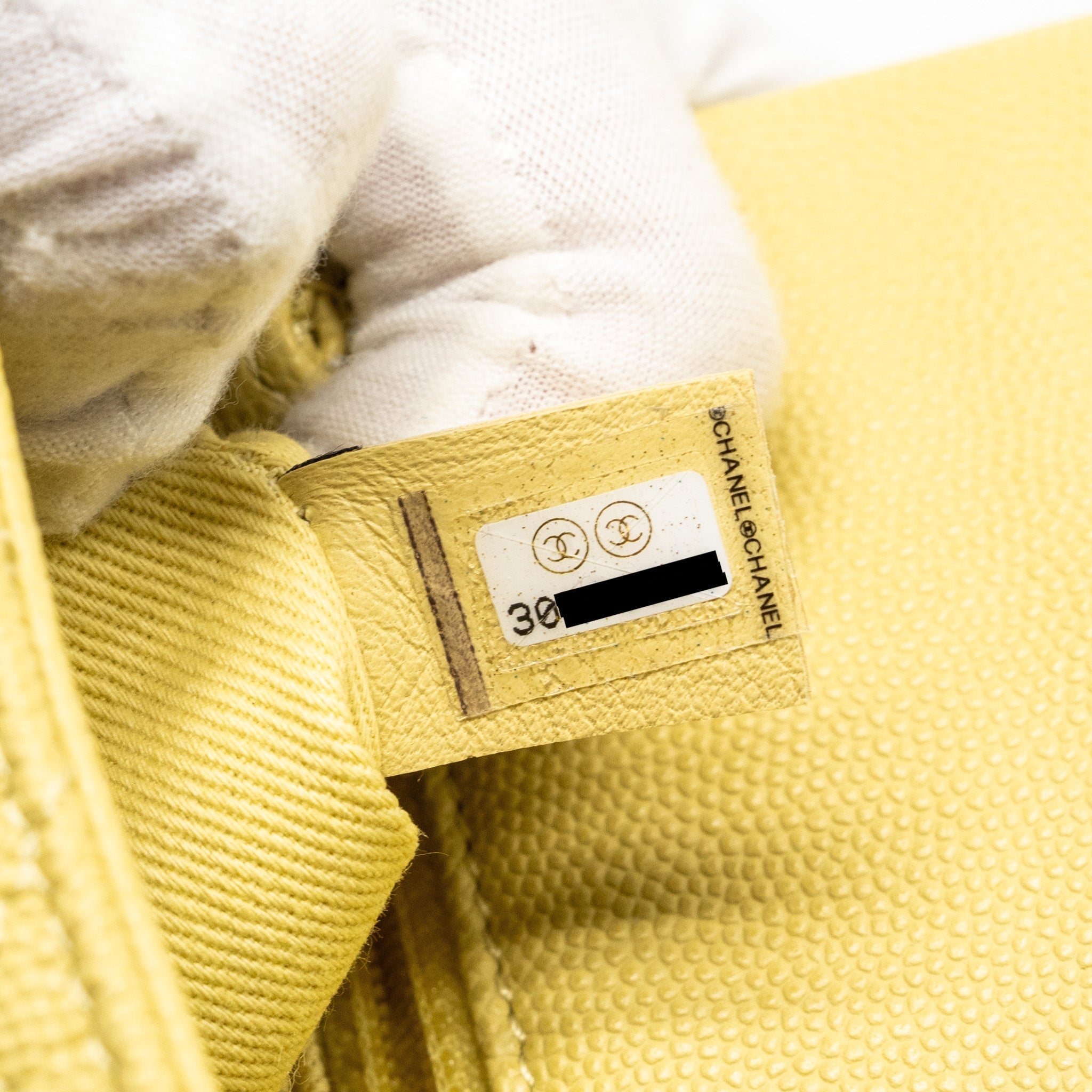 Chanel Mini Cocohandle caviar Yellow L