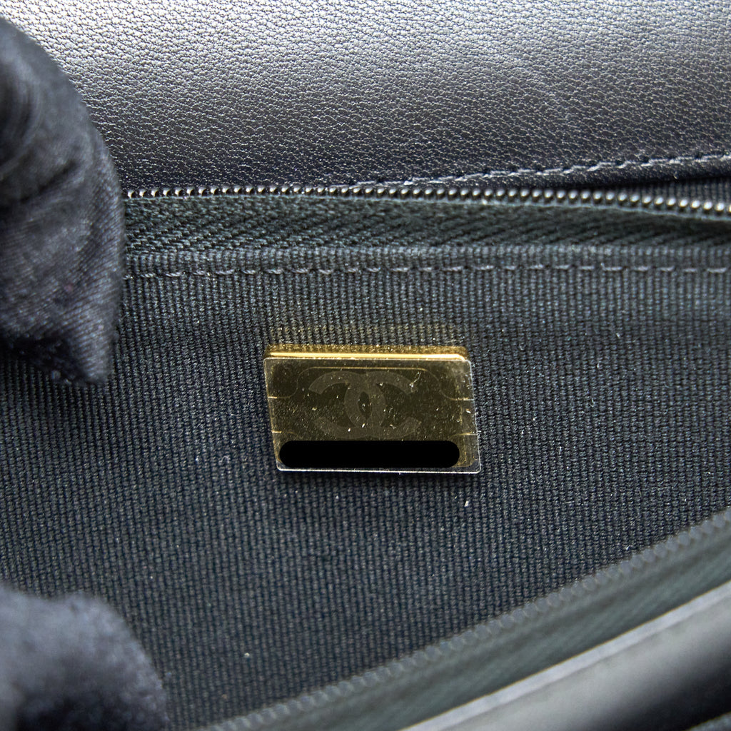 Chanel Ribbon Wallet On Chain Lambskin Black L (Microchip)