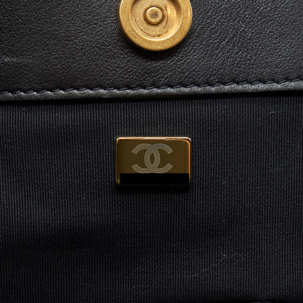 Chanel Supple Tote Black