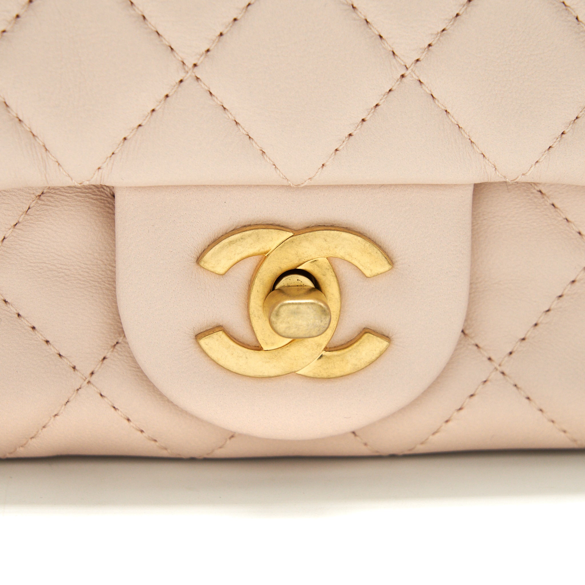 Chanel 22C Pearl Crush Mini Rectangular Flap Bag Lambskin Light Berge