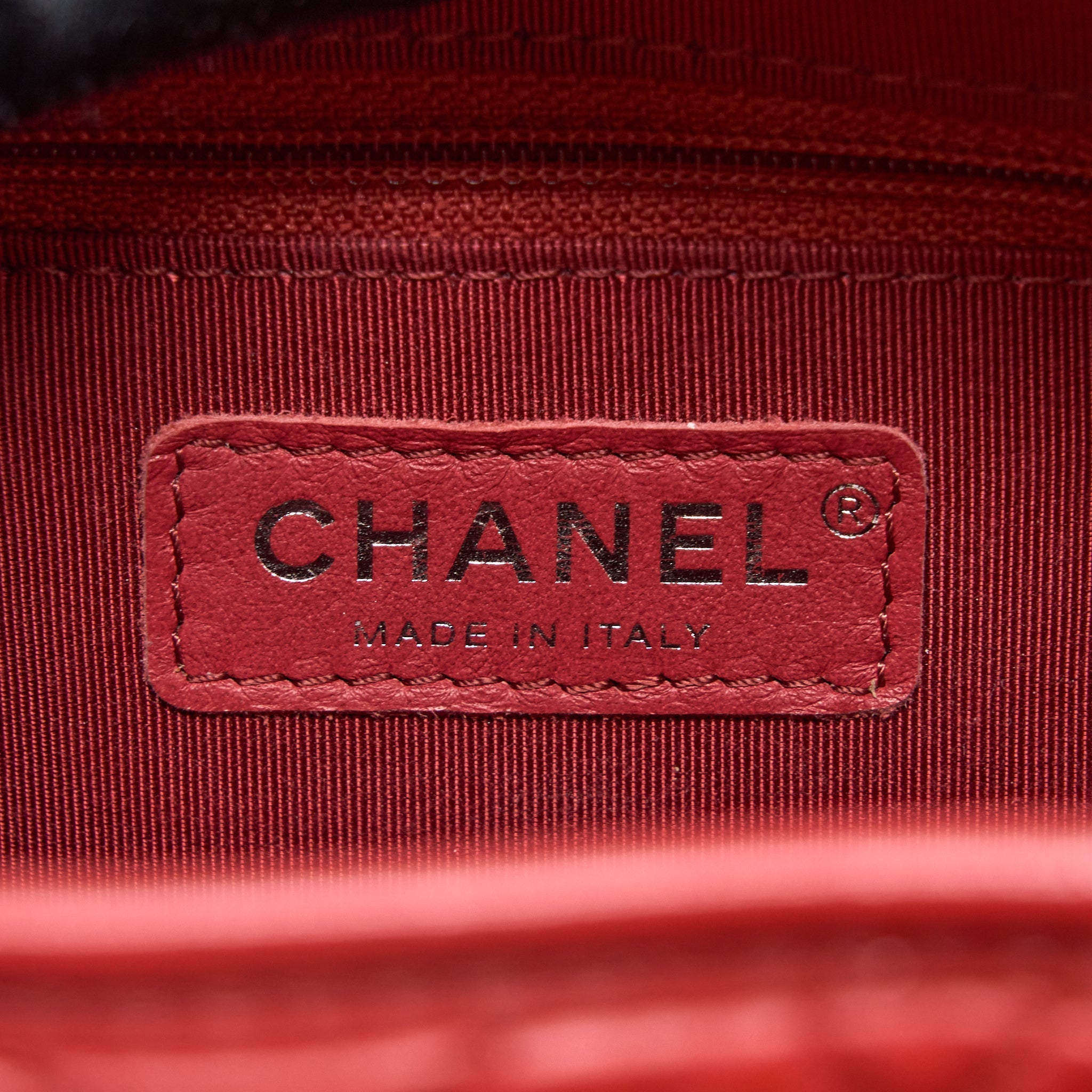 Chanel Small Gabrielle Hobo Bag Aged Calfskin Red Multicolour Hardware