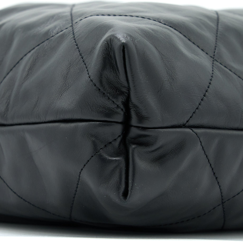Chanel Medium 22 Bag White Letter Shiny Calfskin Black  (Microchip)