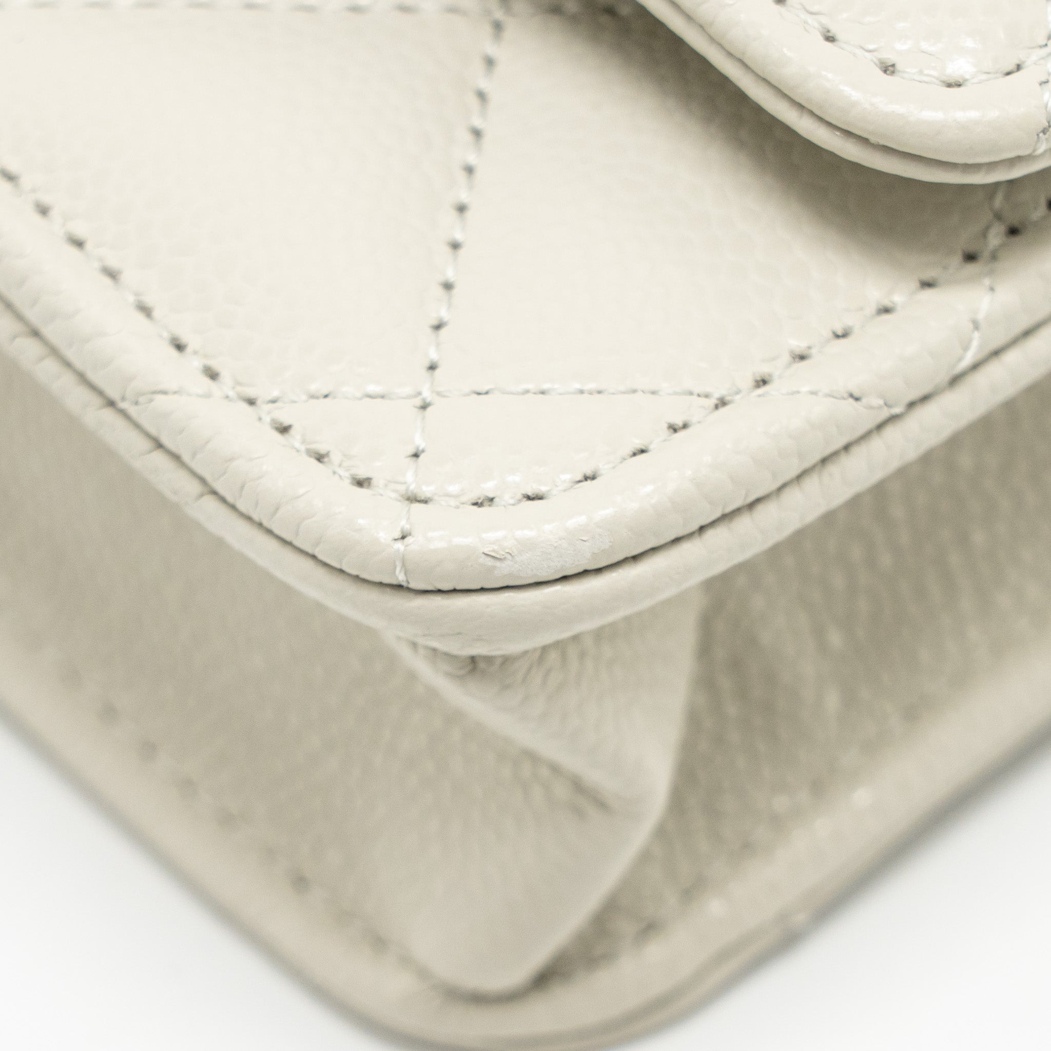 Chanel Classic Wallet on Chain Caviar Creamy White L(microchip)
