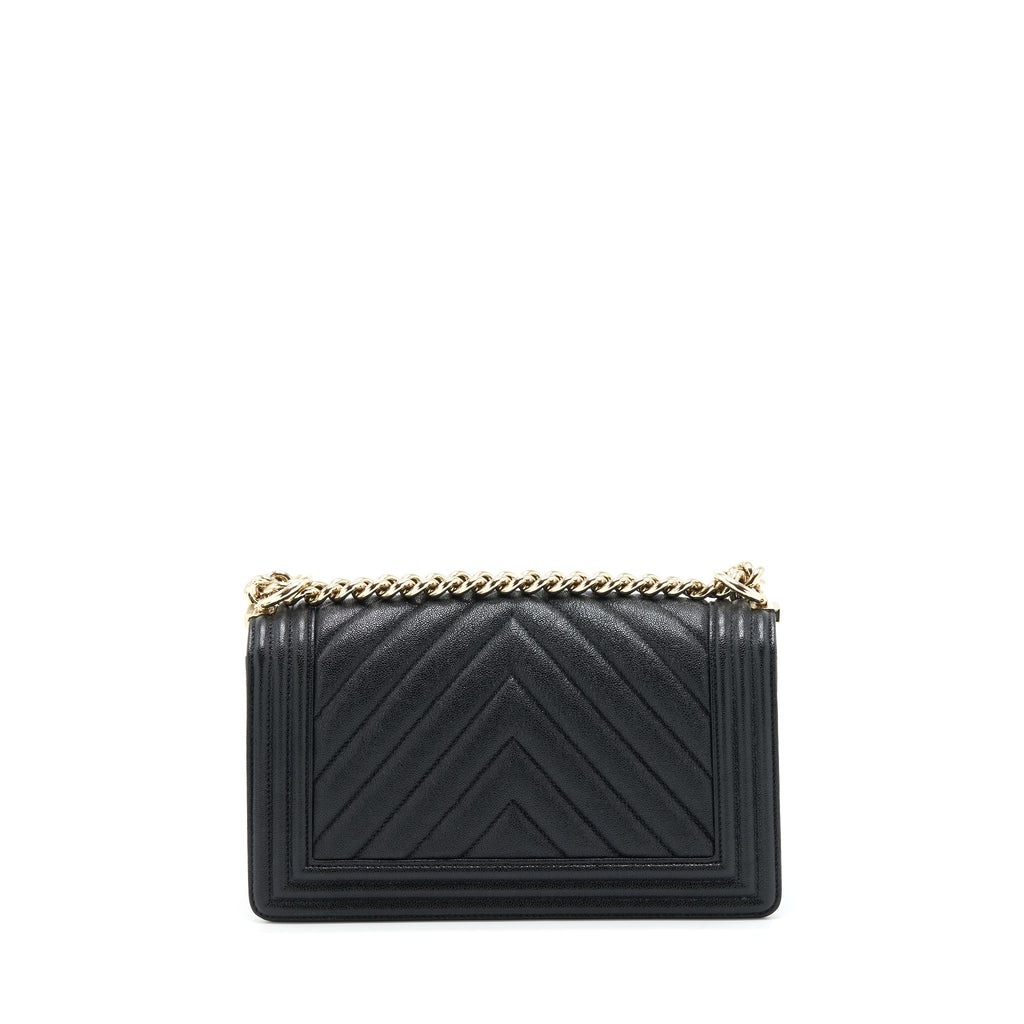 Chanel Medium Boy Chevron Caviar Black L