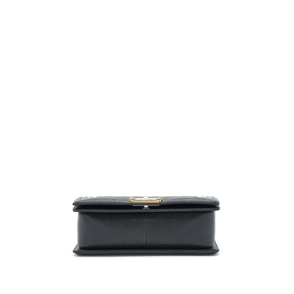 Chanel Medium Boy Chevron Caviar Black L