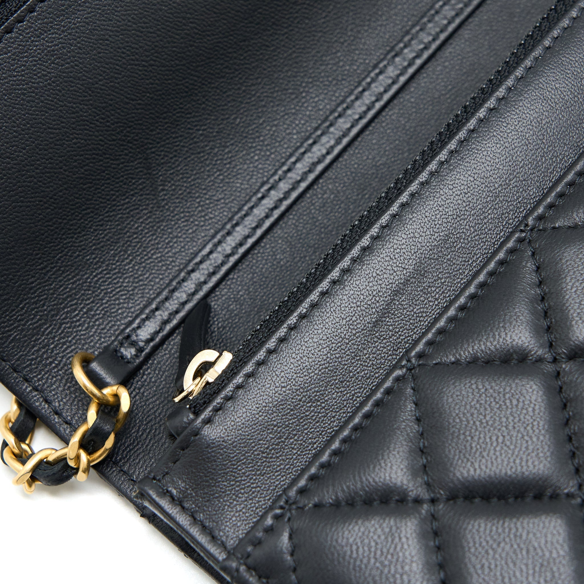 Chanel Pearl Crush Wallet On Chain Lambskin Black  (Microchip)