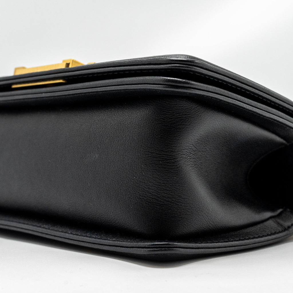 Chanel Small Boy Bag Calfskin Black  (microchip)