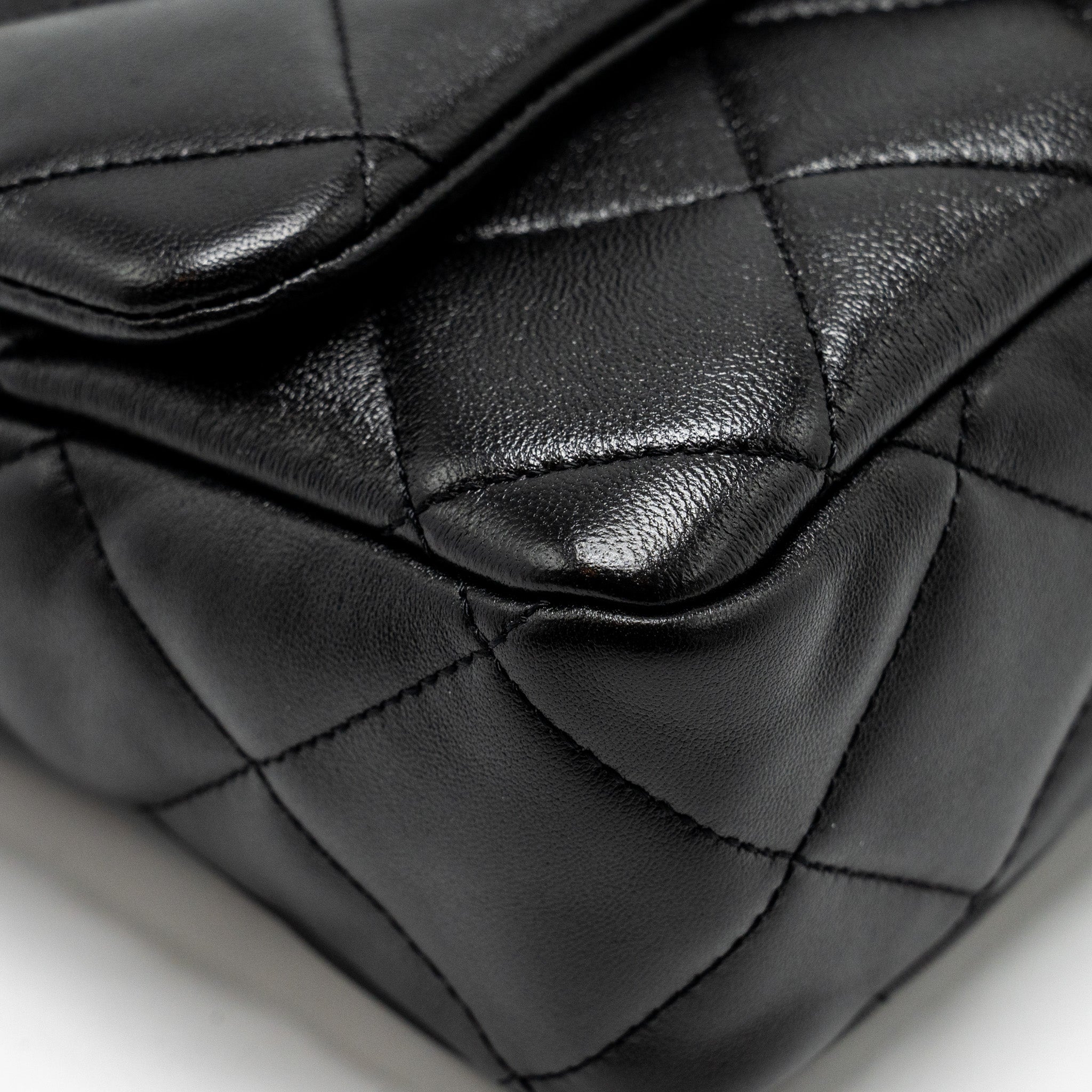 Chanel Giant Chain Quilted large flap bag lambskin black  (microchip)