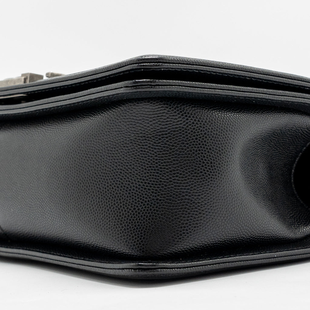 Chanel Medium Boy Bag Caviar Black  (Microchip)