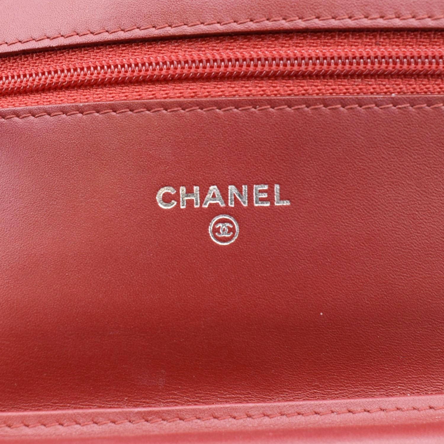CHANEL Brilliant WOC Quilted Patent Leather Crossbody Wallet Red