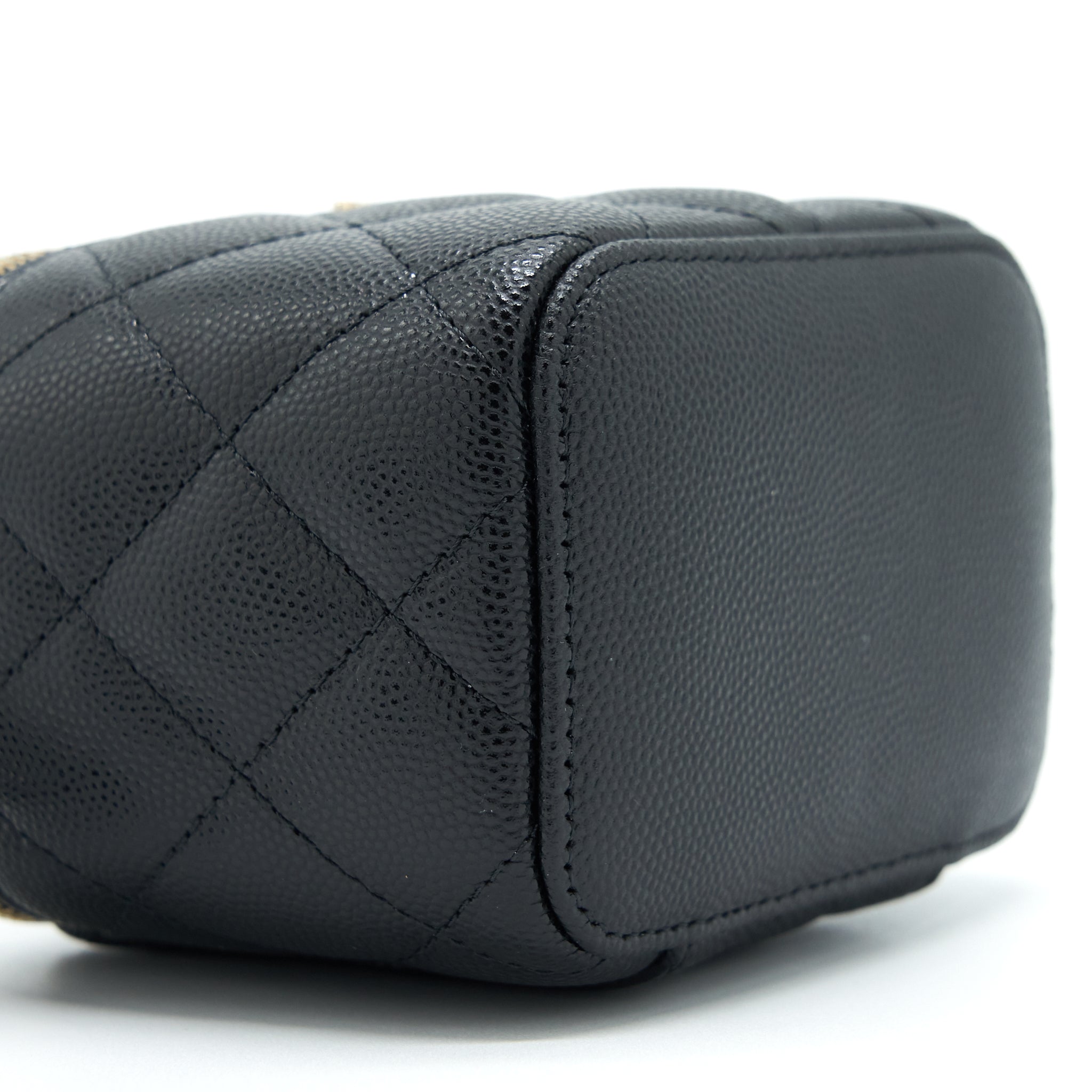 Chanel Mini Vanity Case Caviar Black L