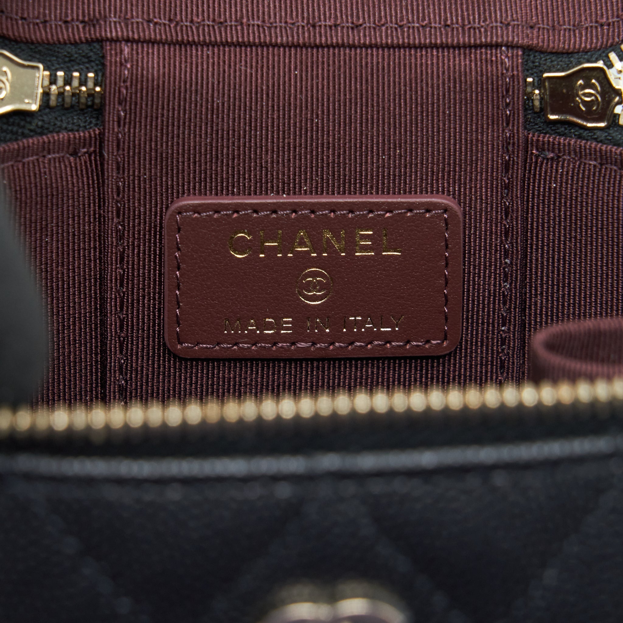 Chanel Mini Vanity Case Caviar Black L