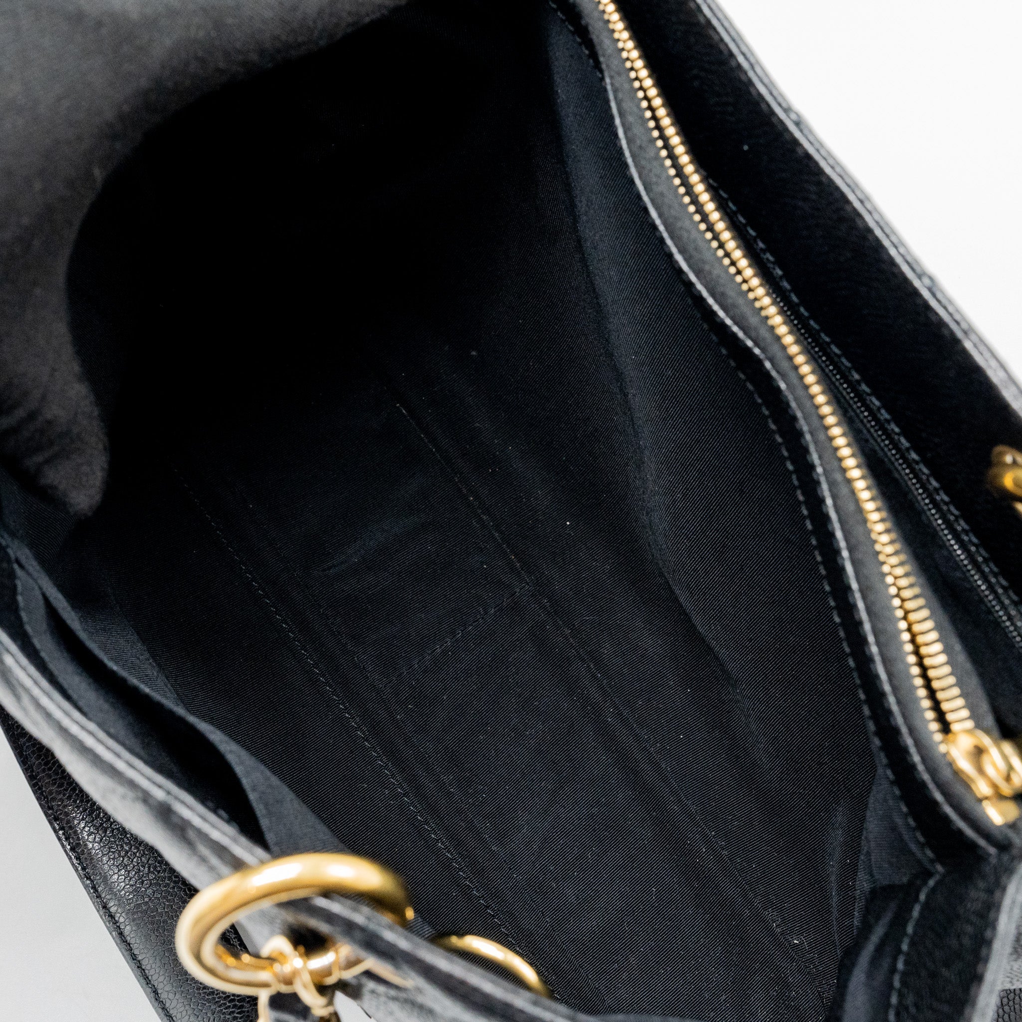 Chanel grand shopping tote caviar black
