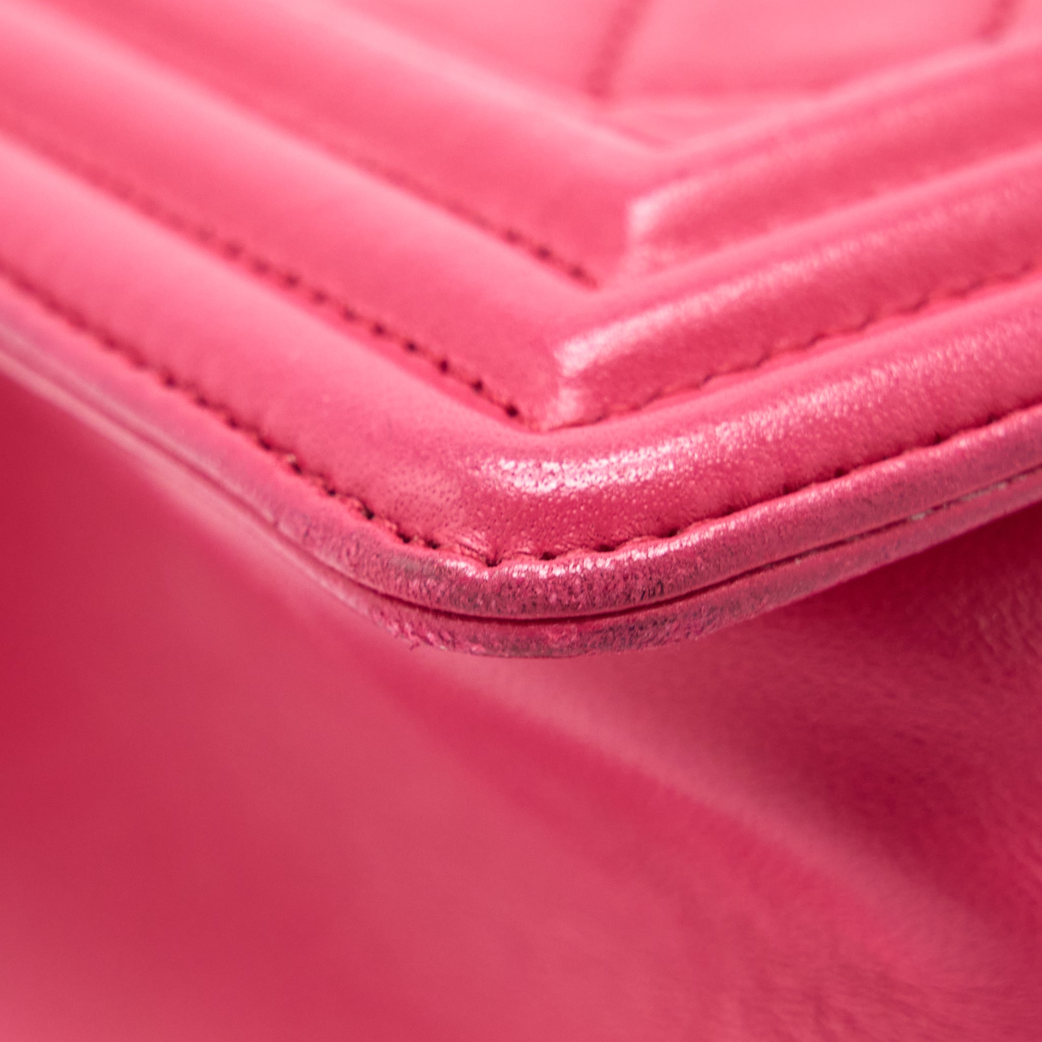 Chanel Medium Boy Bag Lambskin Pink