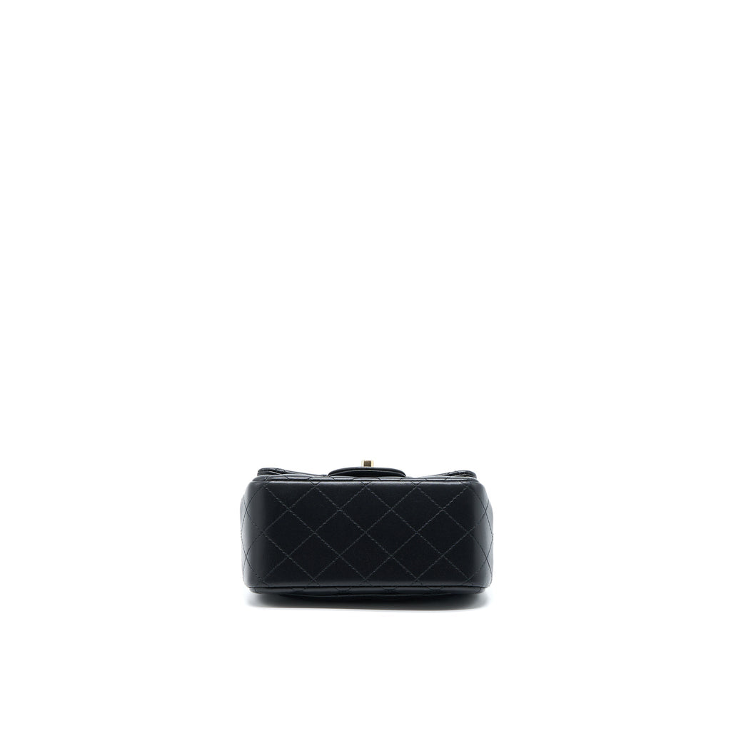 Chanel Mini Square Flap Bag Lambskin Black L (Microchip)