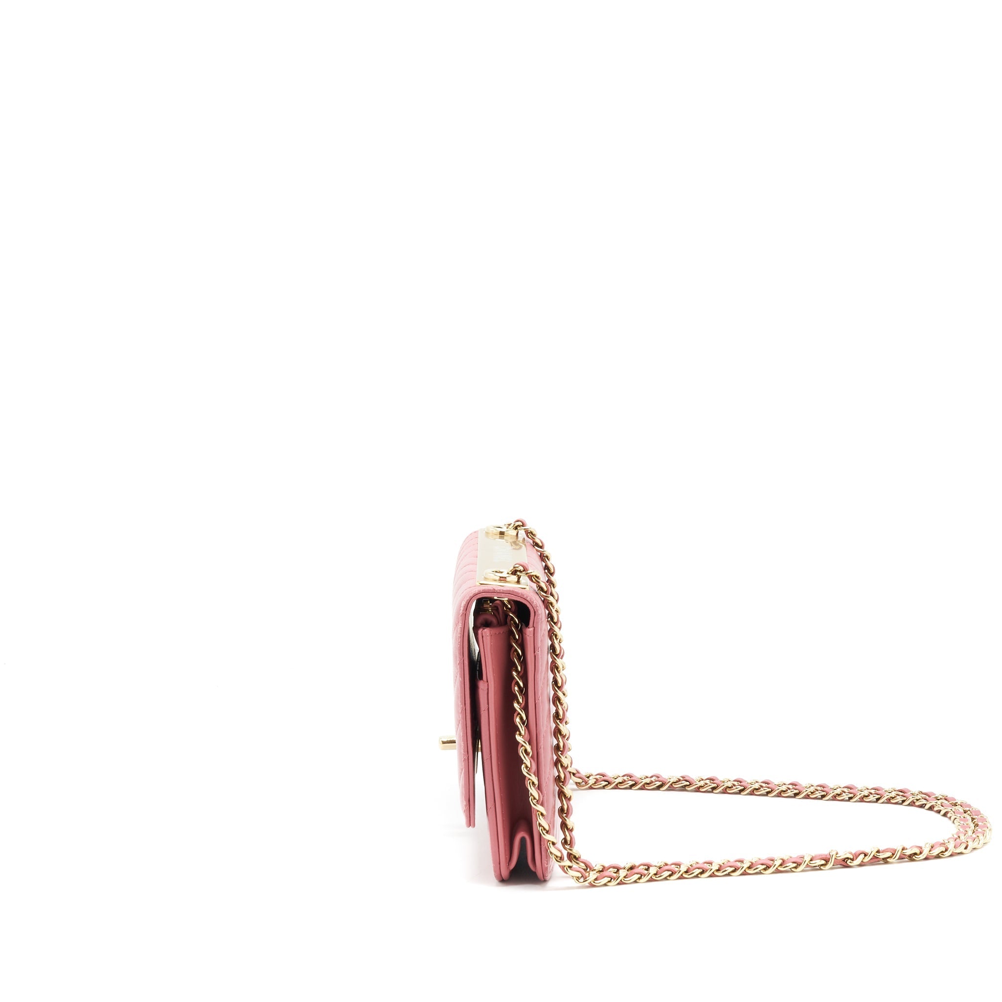 Chanel Chevron trendy CC Wallet on Chain Lambskin pink L