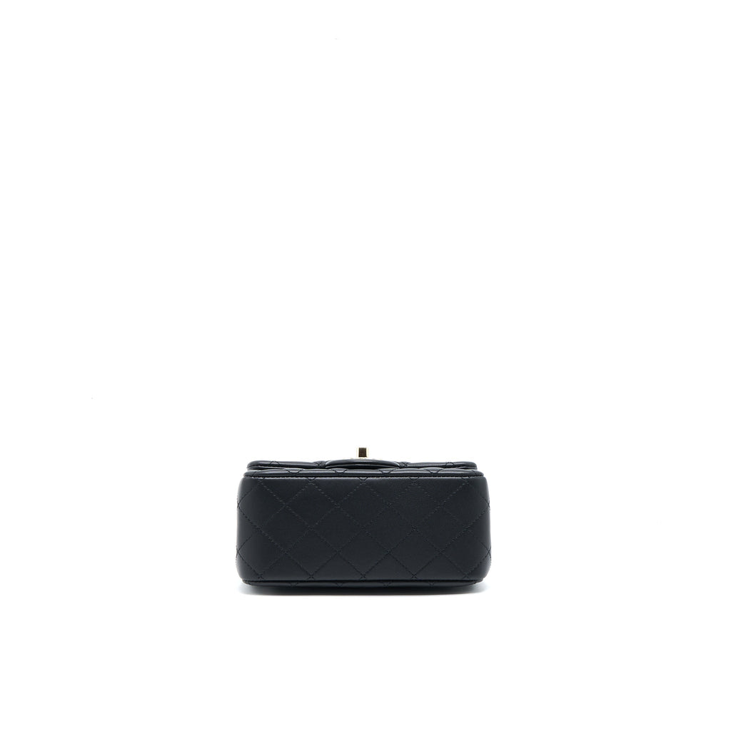 Chanel 23C Pearl Crush Mini Square Flap Bag Lambskin Black L (Microchip)