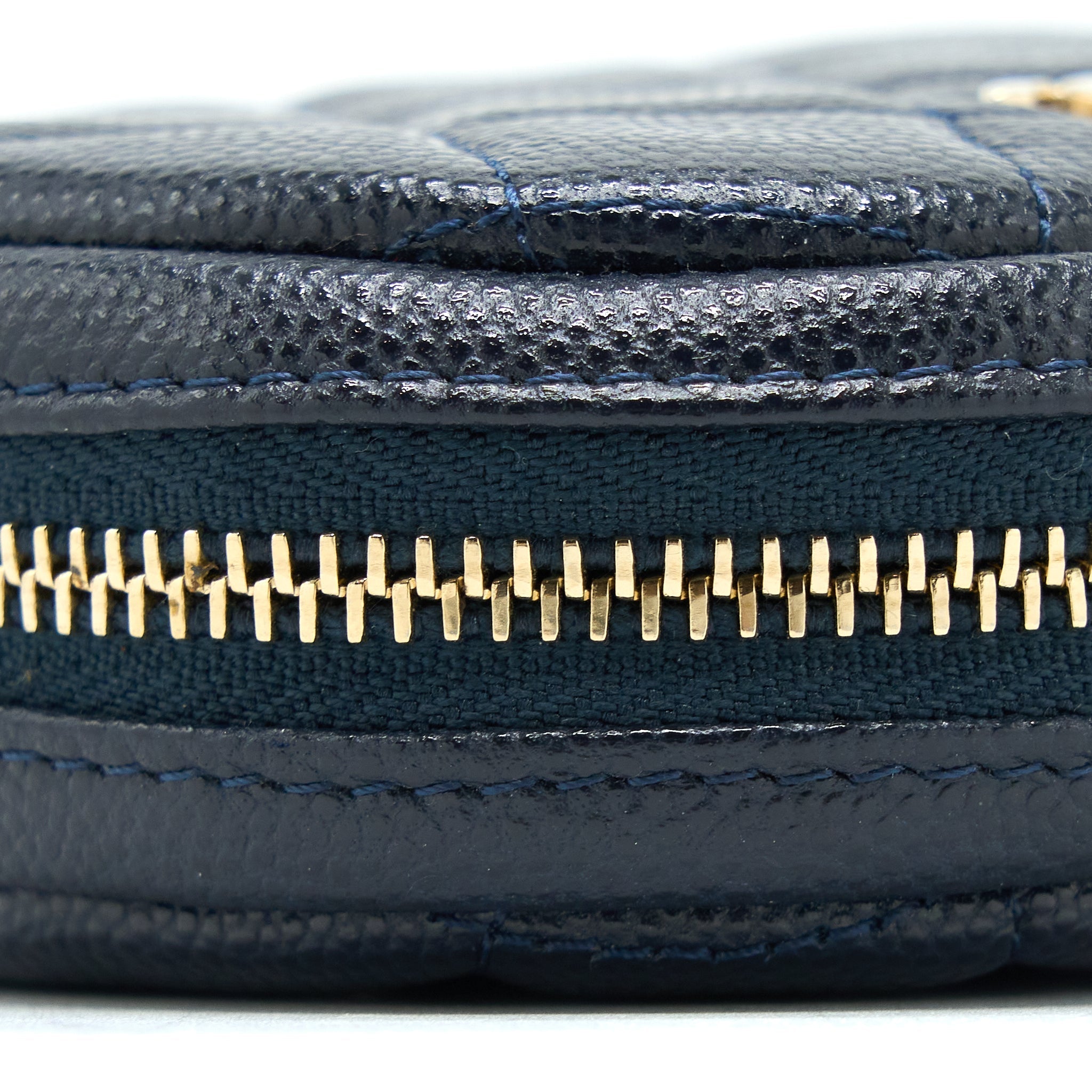 Chanel Mini Round Pouch Caviar Navy L
