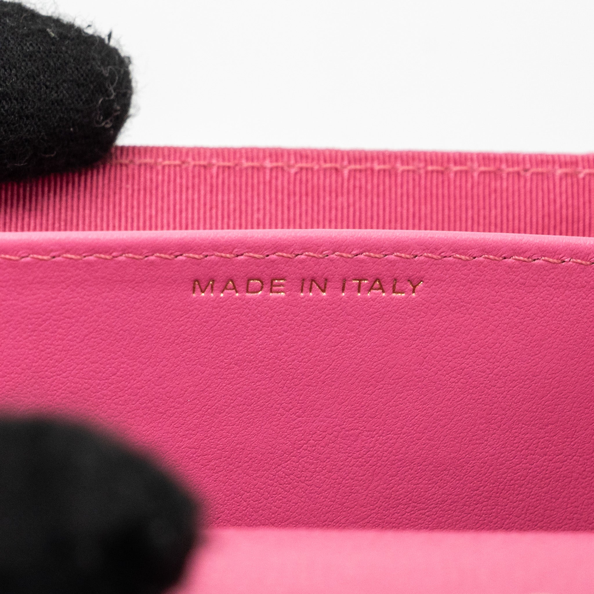 Chanel quilted small flap wallet caviar pink L