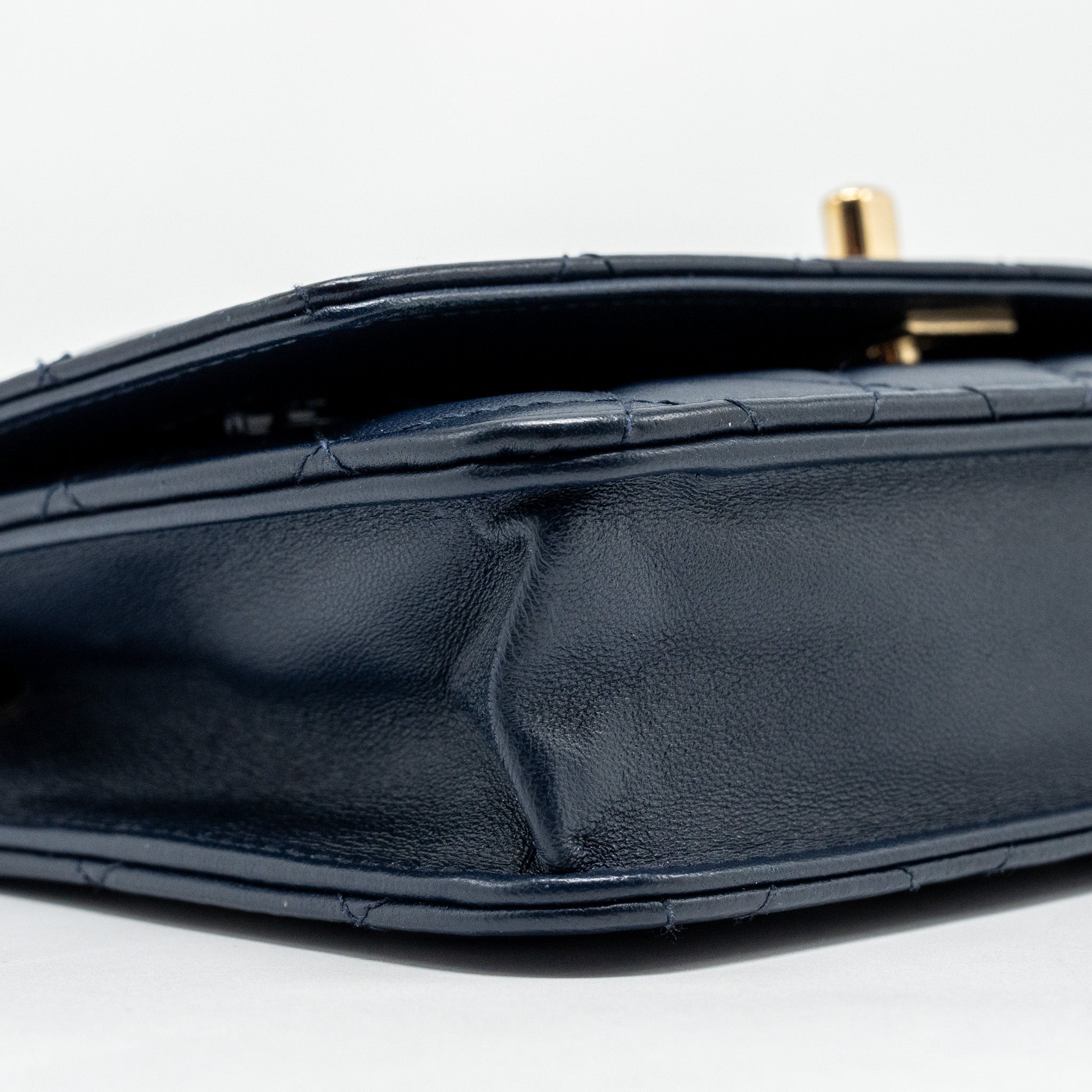 Chanel Trendy CC Wallet On Chain Lambskin Navy L