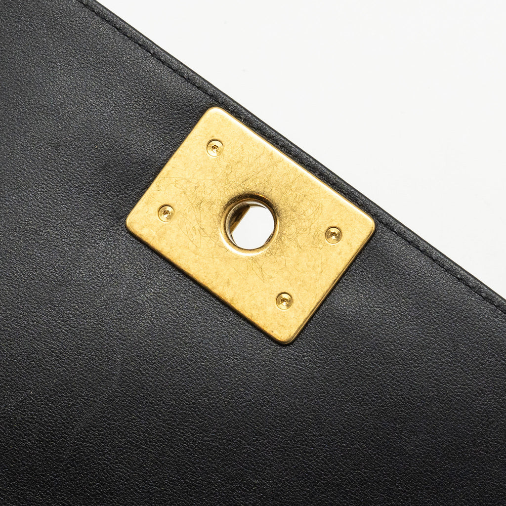 Chanel Small Boy Bag Calfskin Black  (microchip)