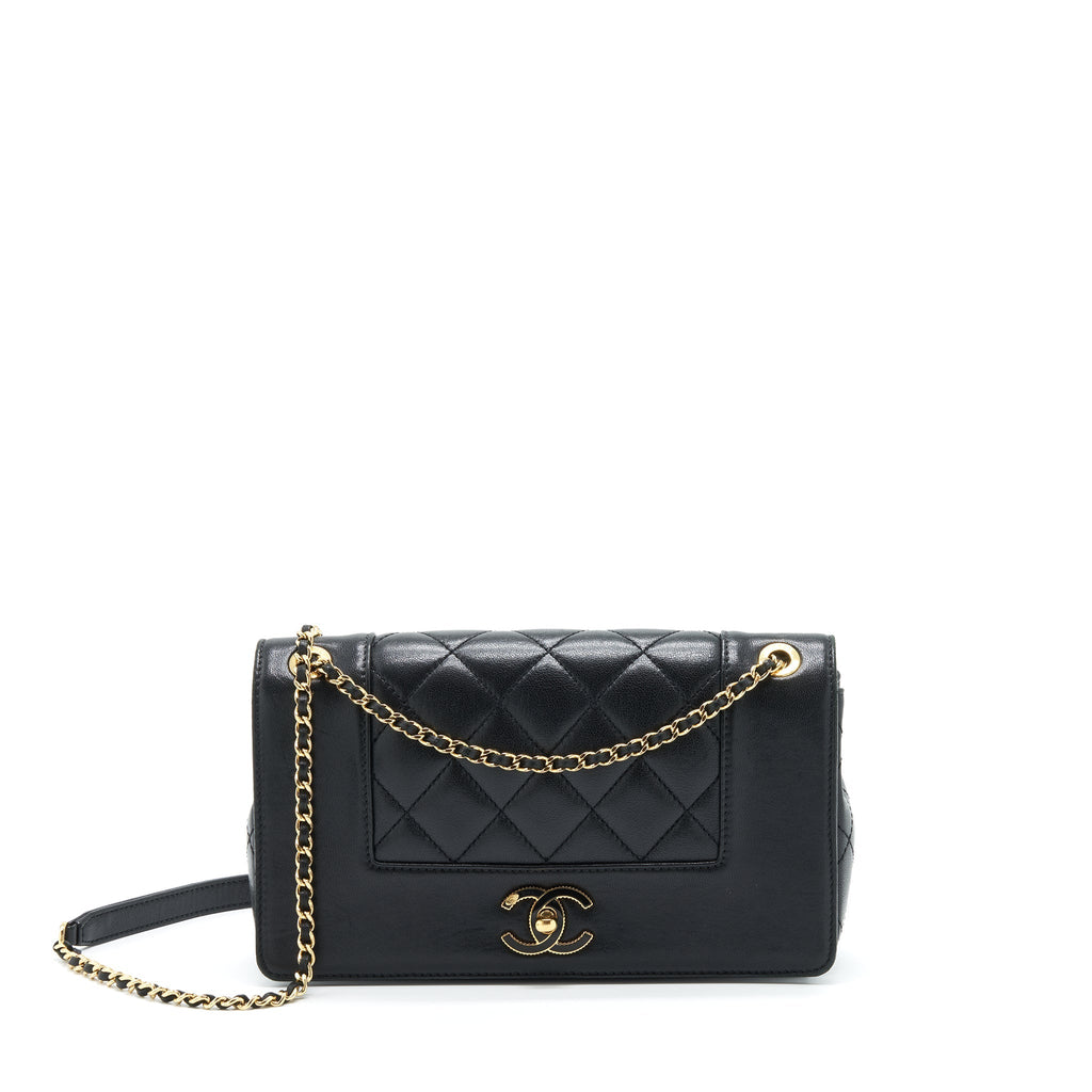 Chanel CC Logo Flap Bag Lambskin Black