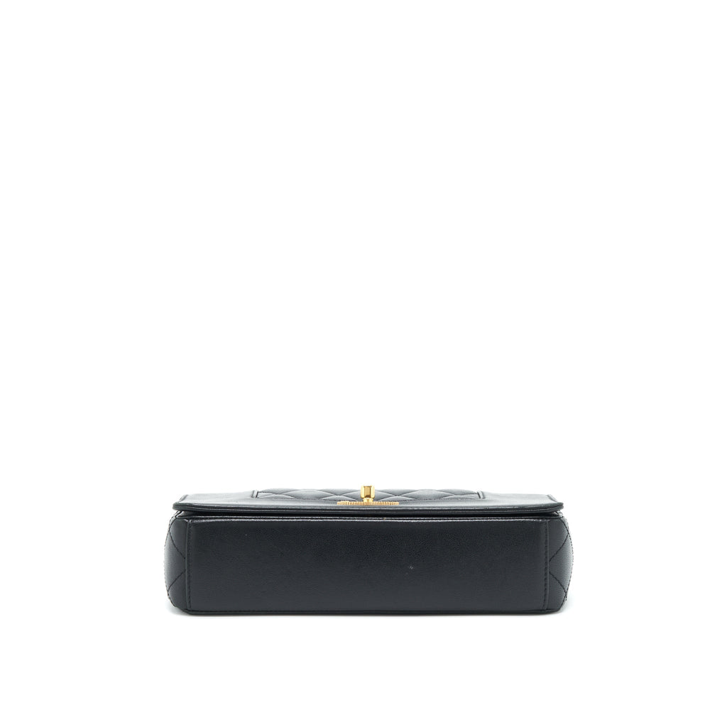 Chanel CC Logo Flap Bag Lambskin Black