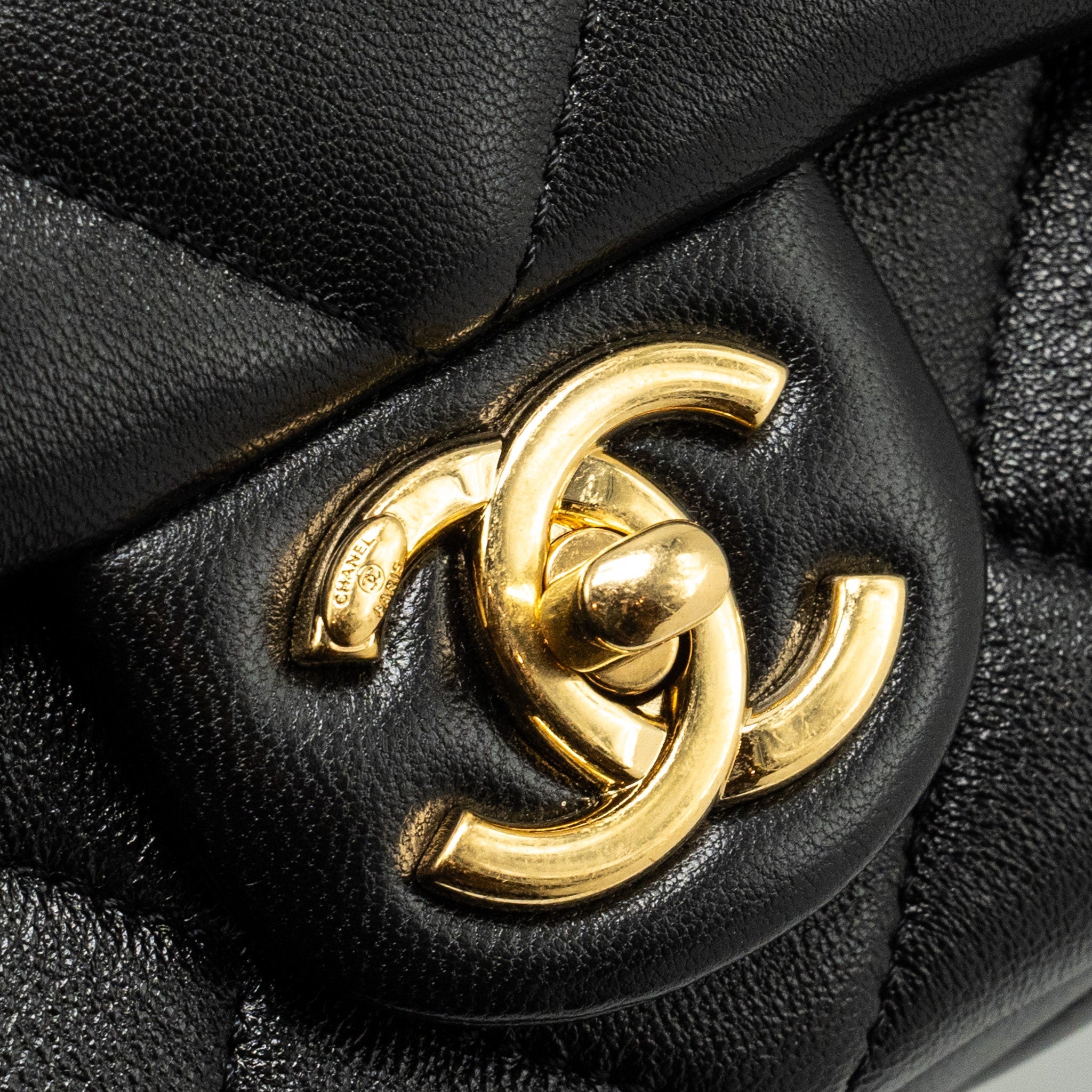Chanel Giant Chain Quilted large flap bag lambskin black  (microchip)