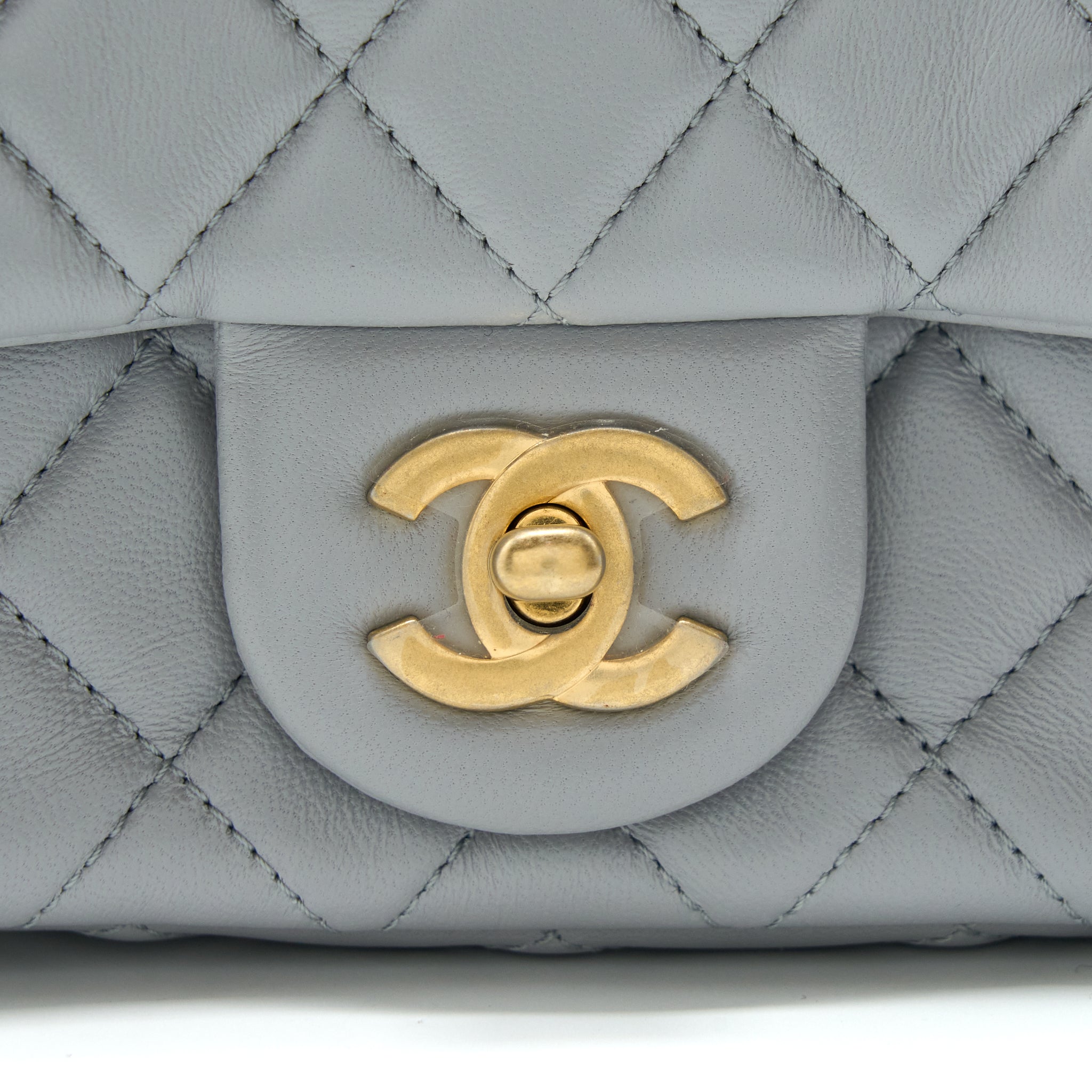 Chanel 21B Pearl Crush Mini Rectangular Flap Bag Lambskin Grey