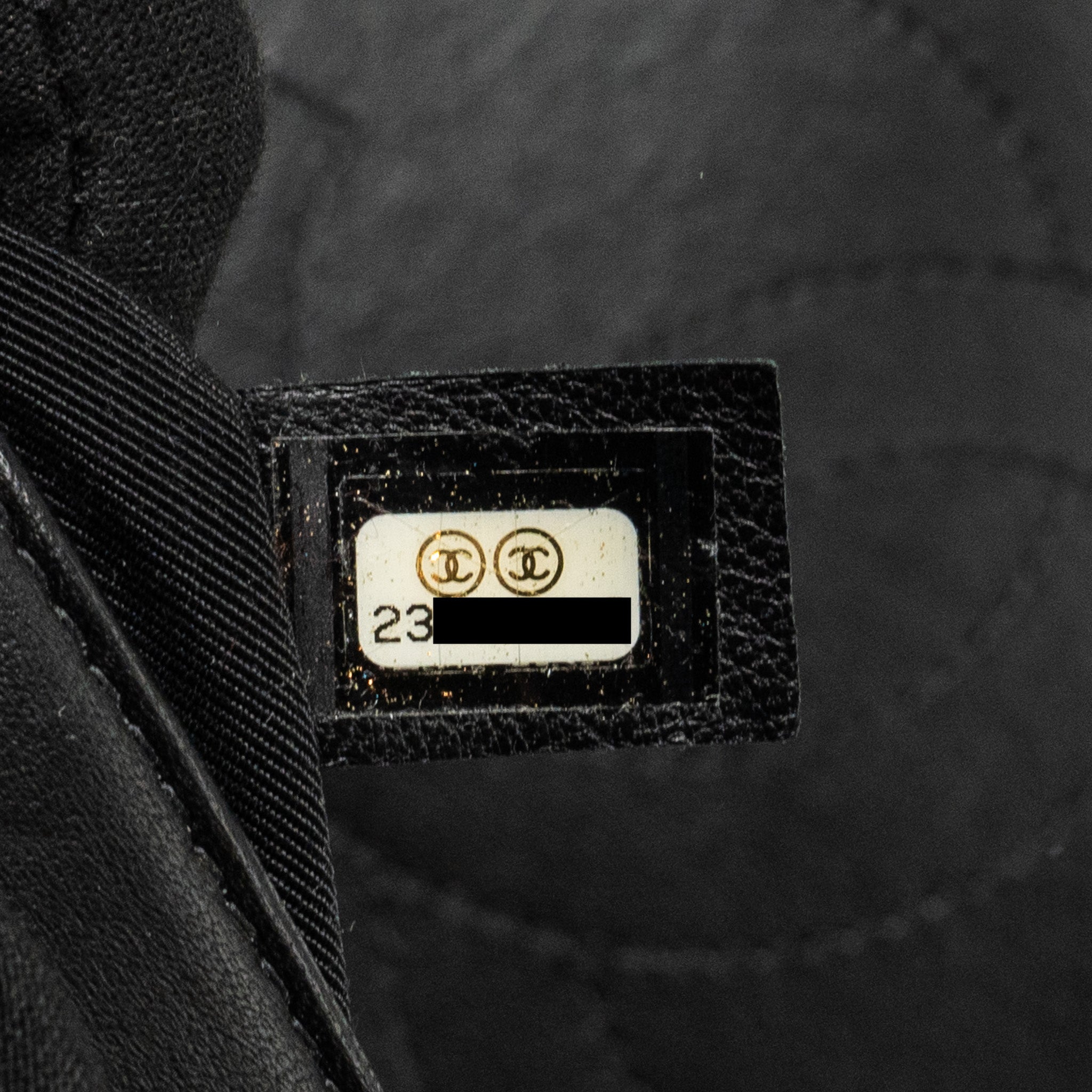 Chanel CC logo square flap bag lambskin black