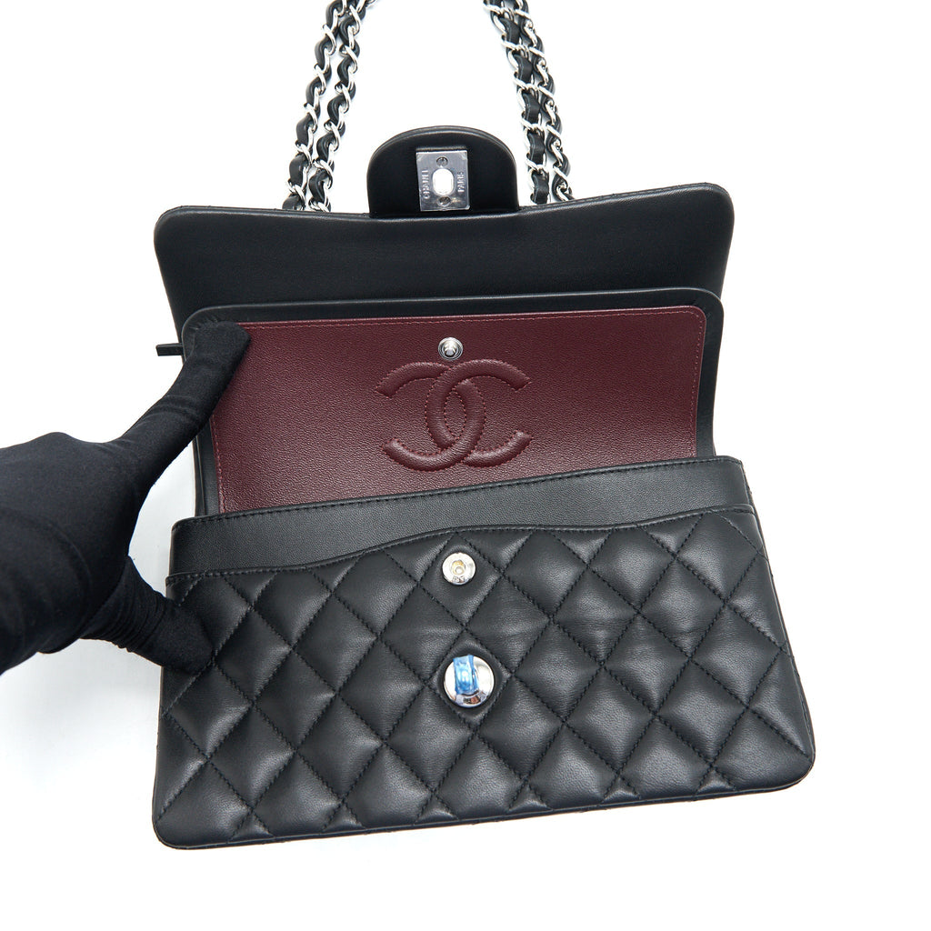 Chanel Small Classic Double flap Bag Lambskin Black