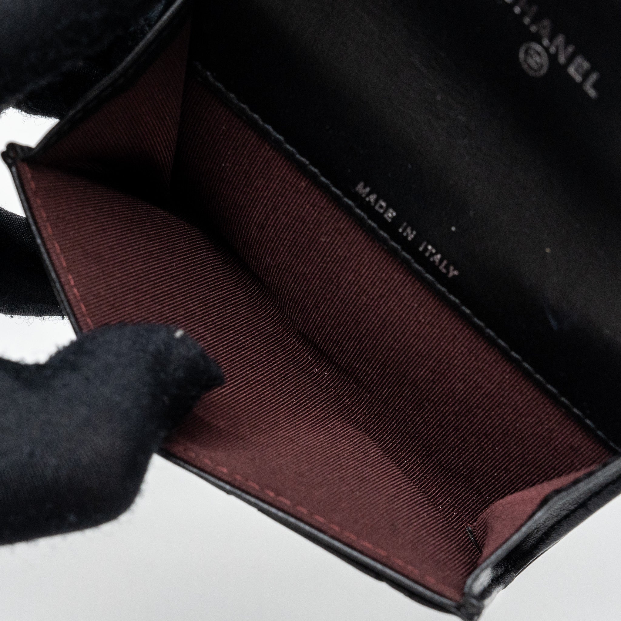 Chanel Classic Flap card holder Lambskin Black