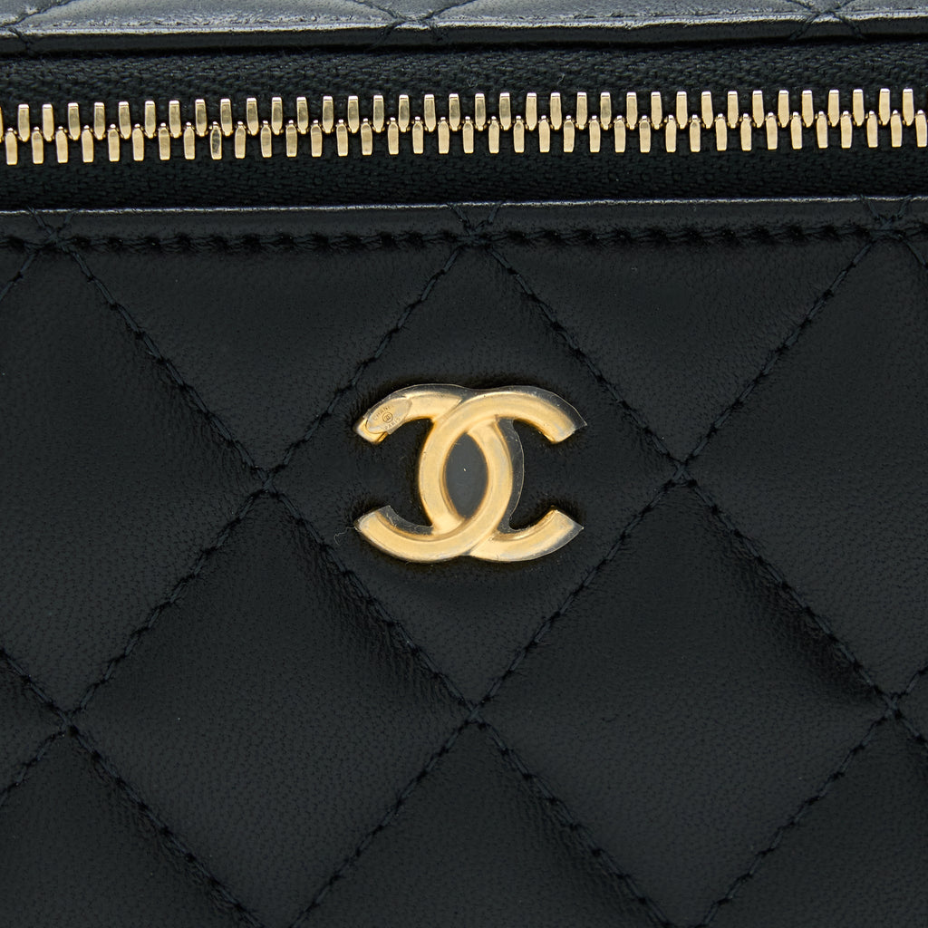 Chanel 22A Pearl Crush Long Vanity With Chain Lambskin Black