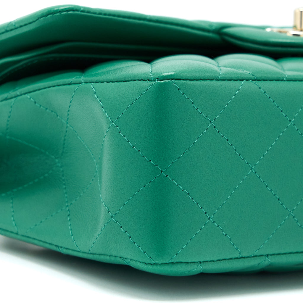 Chanel Small Classic Double Flap Bag Lambskin Green L(Microchip)