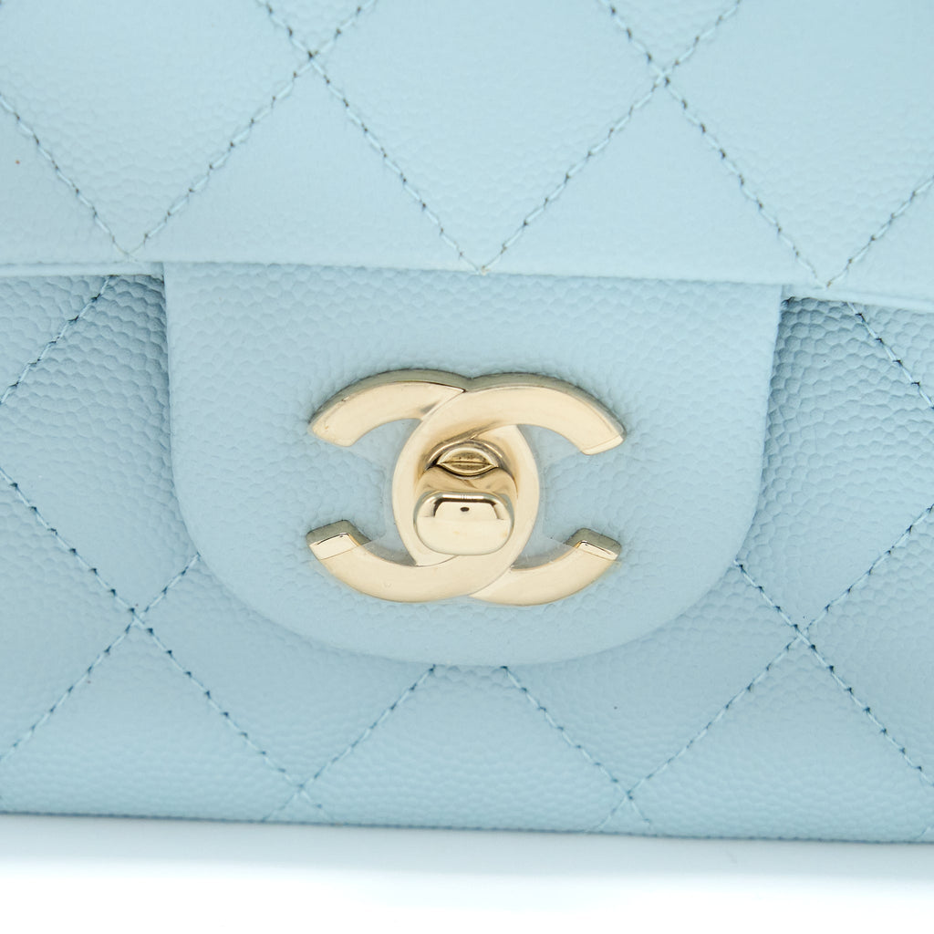 Chanel Medium Classic Double Flap Bag Caviar Light Blue L (Microchip)