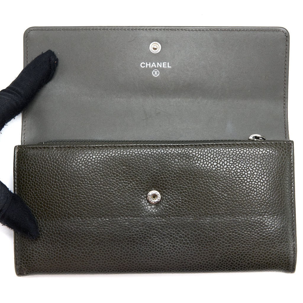 Chanel CC Logo Flap Long Wallet Caviar Dark Olive Green