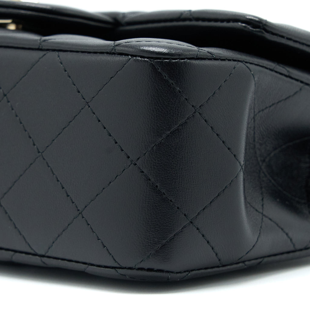 Chanel Top Handle Mini Rectangular Flap Bag Lambskin Black L (Microchip)