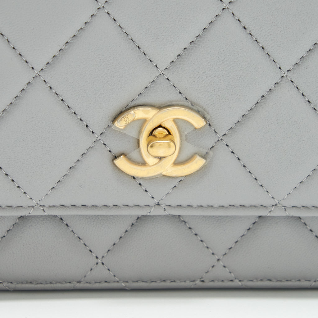 Chanel Pearl Crush Wallet On Chain Lambskin Grey Brushed  (Microchip)