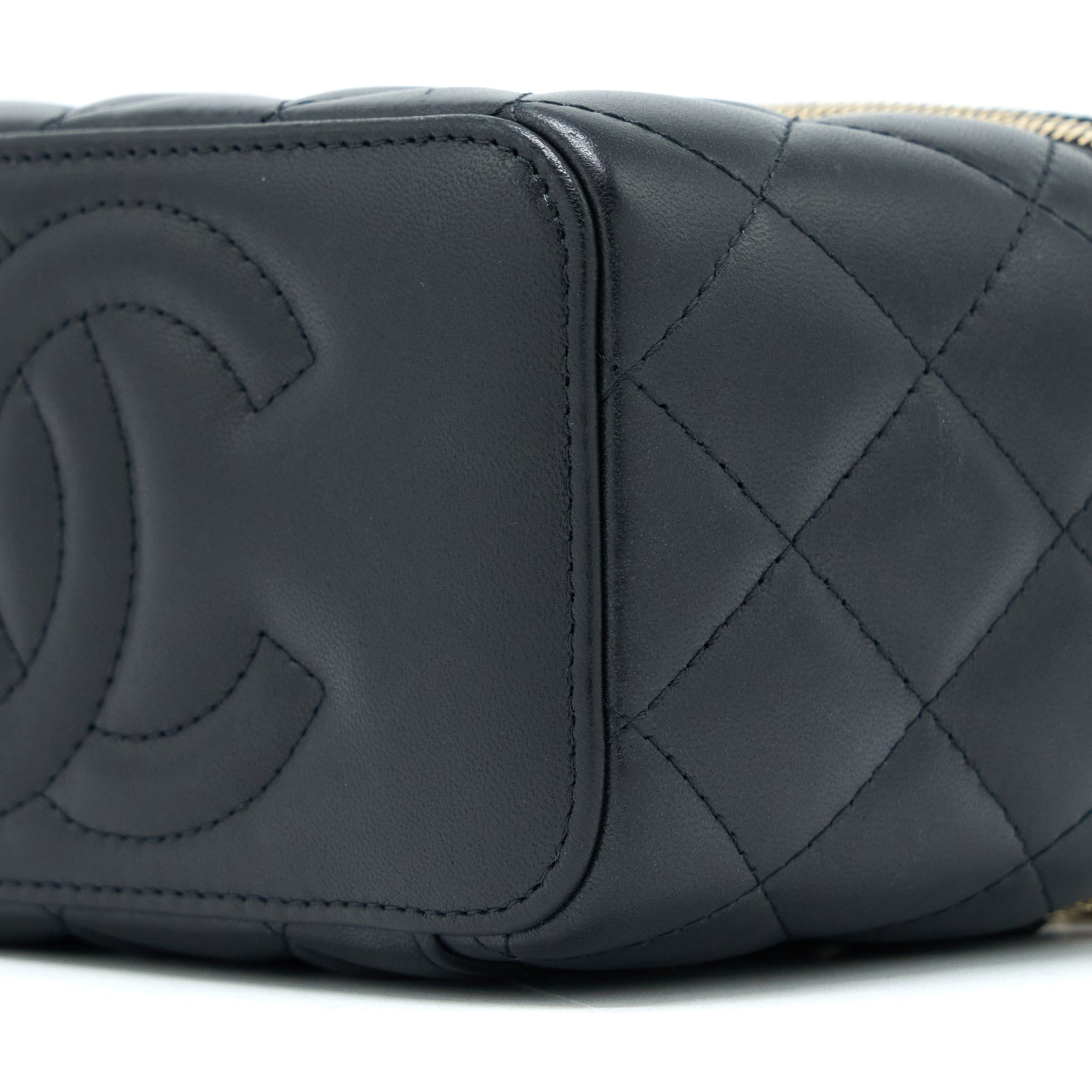 Chanel Pear Crush Long Vanity With Chain Lambskin Black