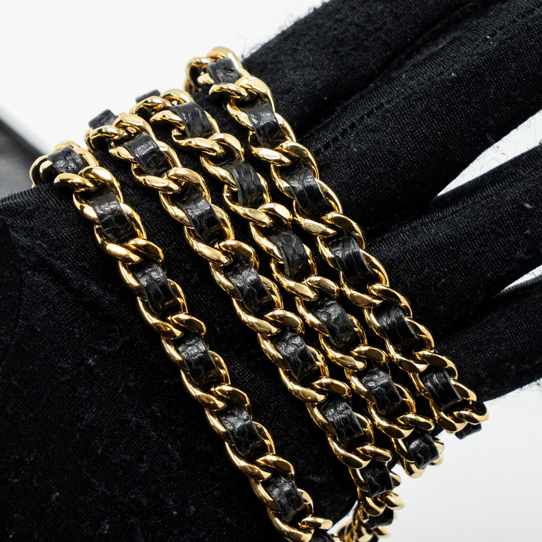 Chanel Classic Wallet On Chain Caviar Black (Microchip)