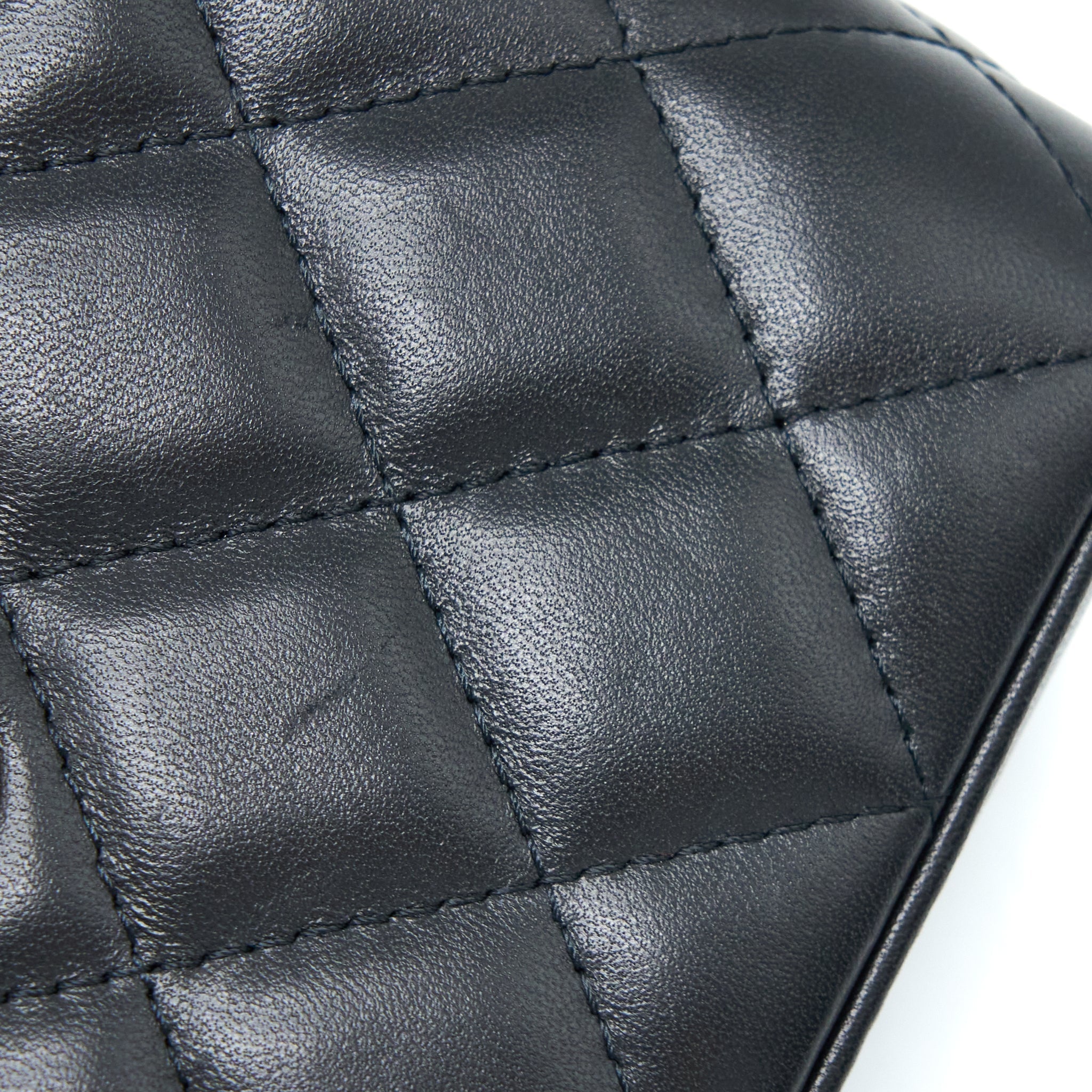 Chanel Pear Crush Long Vanity With Chain Lambskin Black