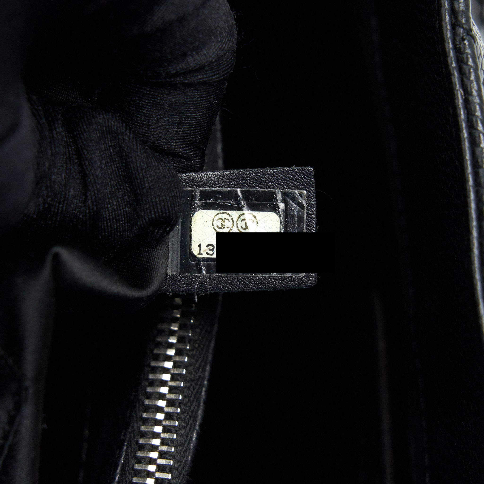Chanel Grand Shopping Tote caviar black