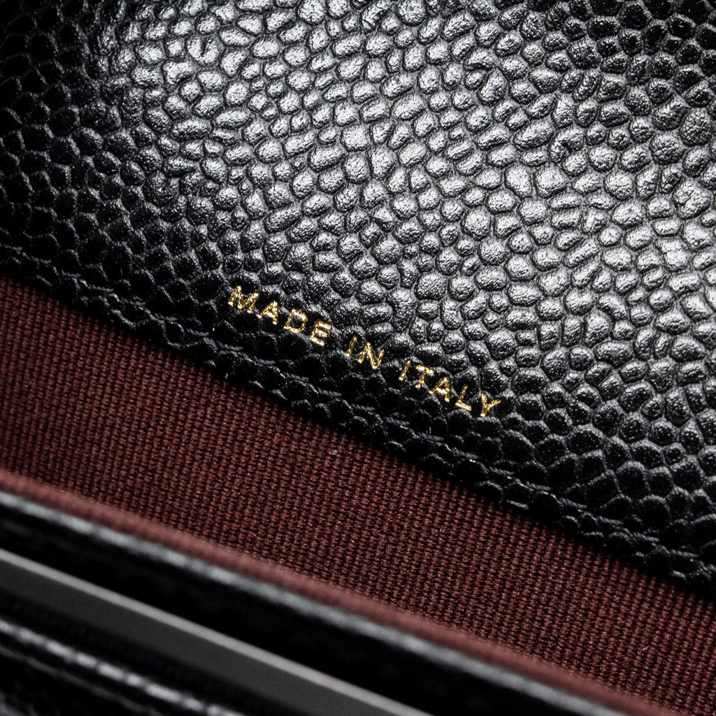 Chanel classic flap card holder caviar black   (microchip)