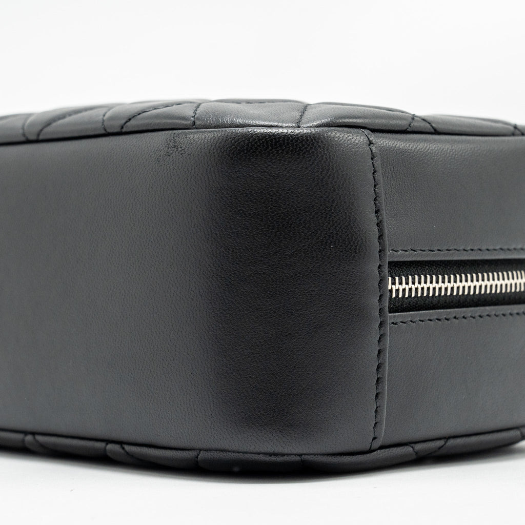 CHANEL Quilted Cosmetic Pouch Lambskin Black