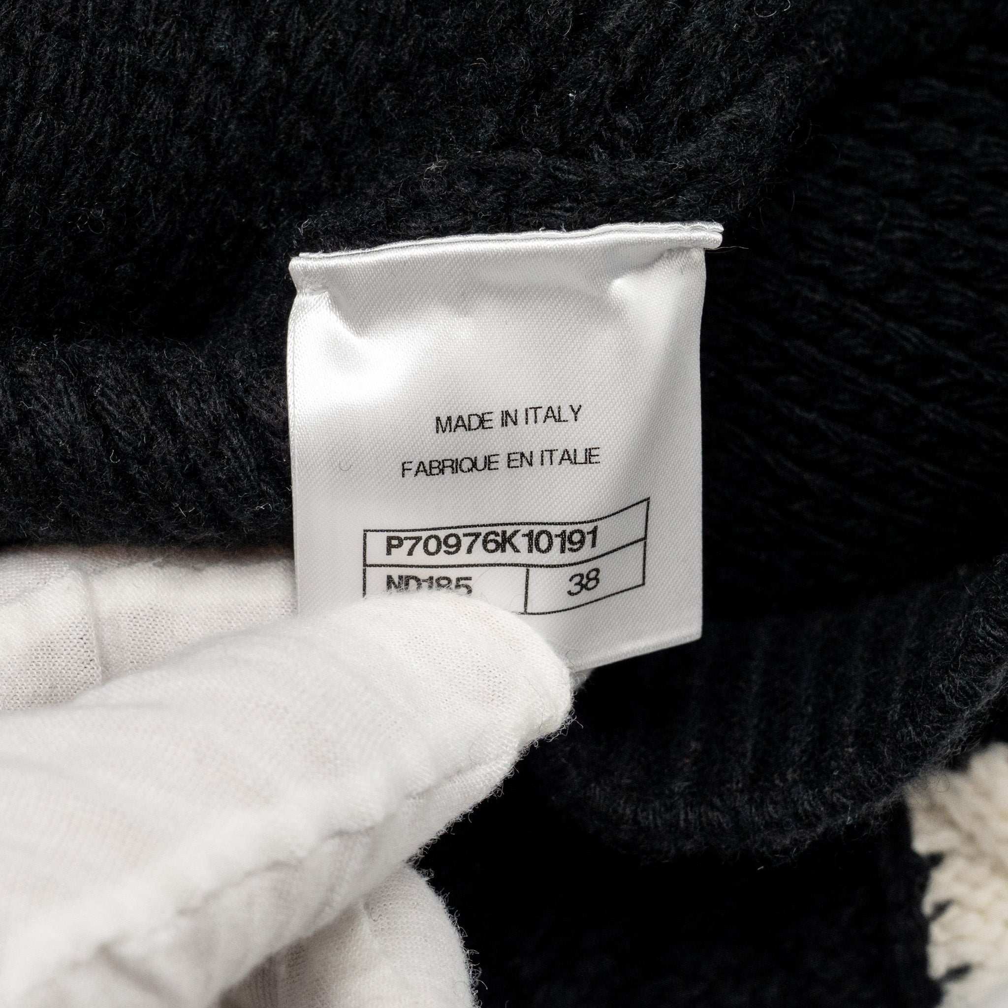 Chanel Size 38 CC Logo Sweater Wool/Cashmere/Cotton White/Black